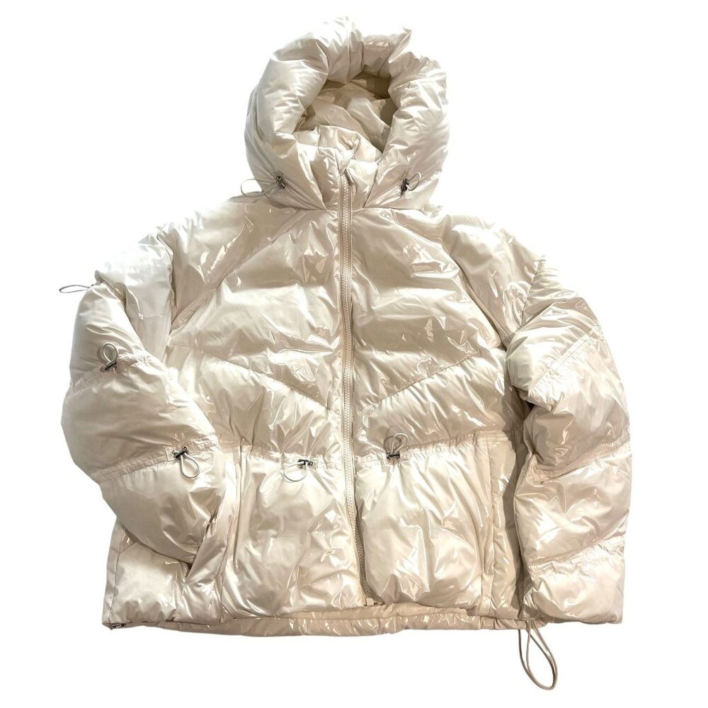 ALO Yoga Stunner Puffer Jacket in Ivory - Picture 1 of 4